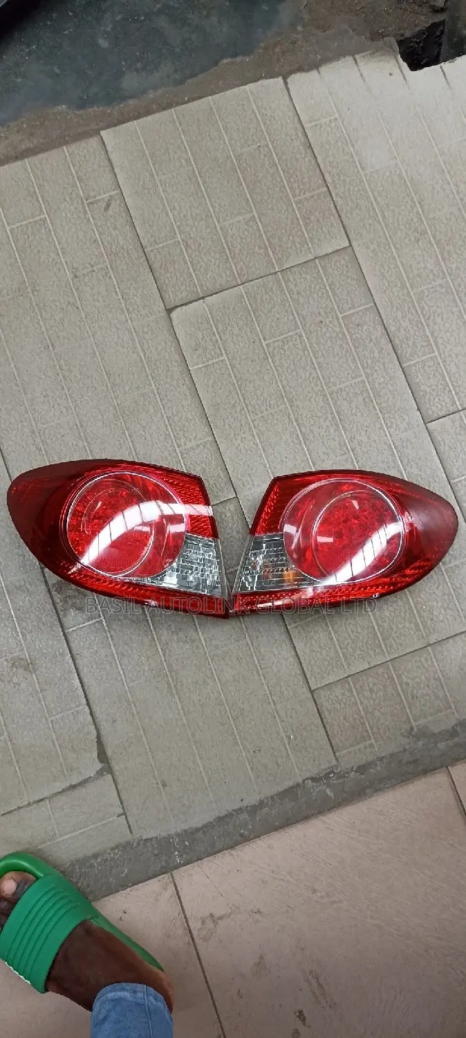 Back Light Corolla Altis 03