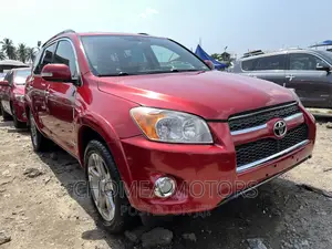 Toyota RAV4 2011 Red