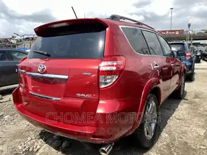Toyota RAV4 2011 Red