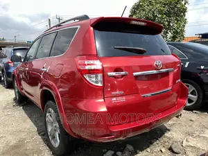 Toyota RAV4 2011 Red