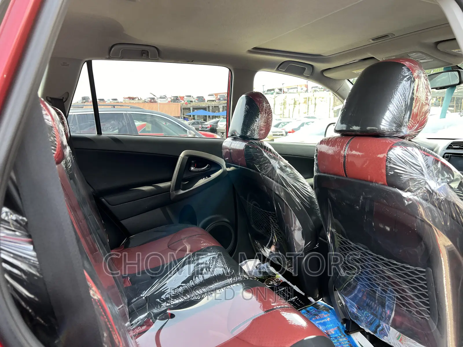 Toyota RAV4 2011 Red