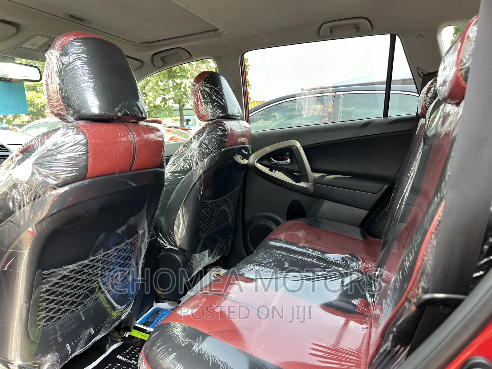 Toyota RAV4 2011 Red