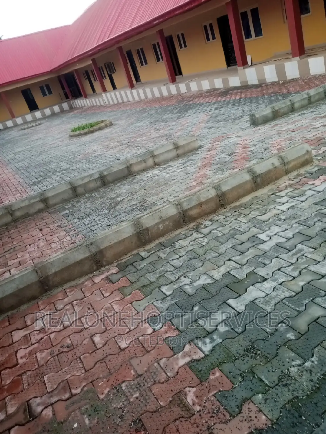 Pavers (Interlock) Suitable for Home, Hostel, Hotels