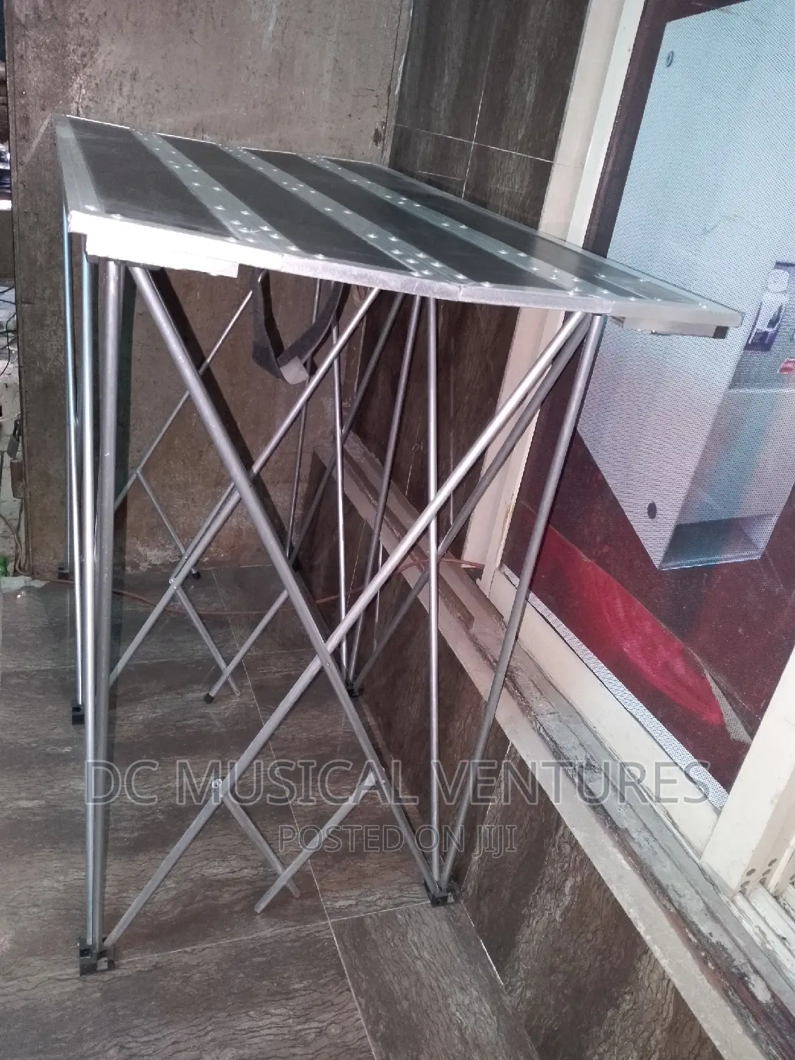 DJ Top Table and Stand
