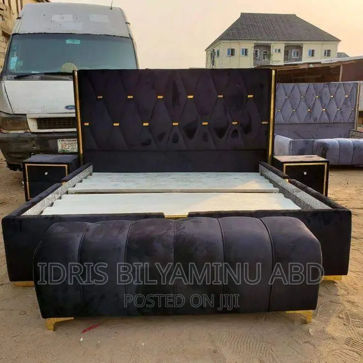 A Classic Bedframe With Two Side Bed W Classic
