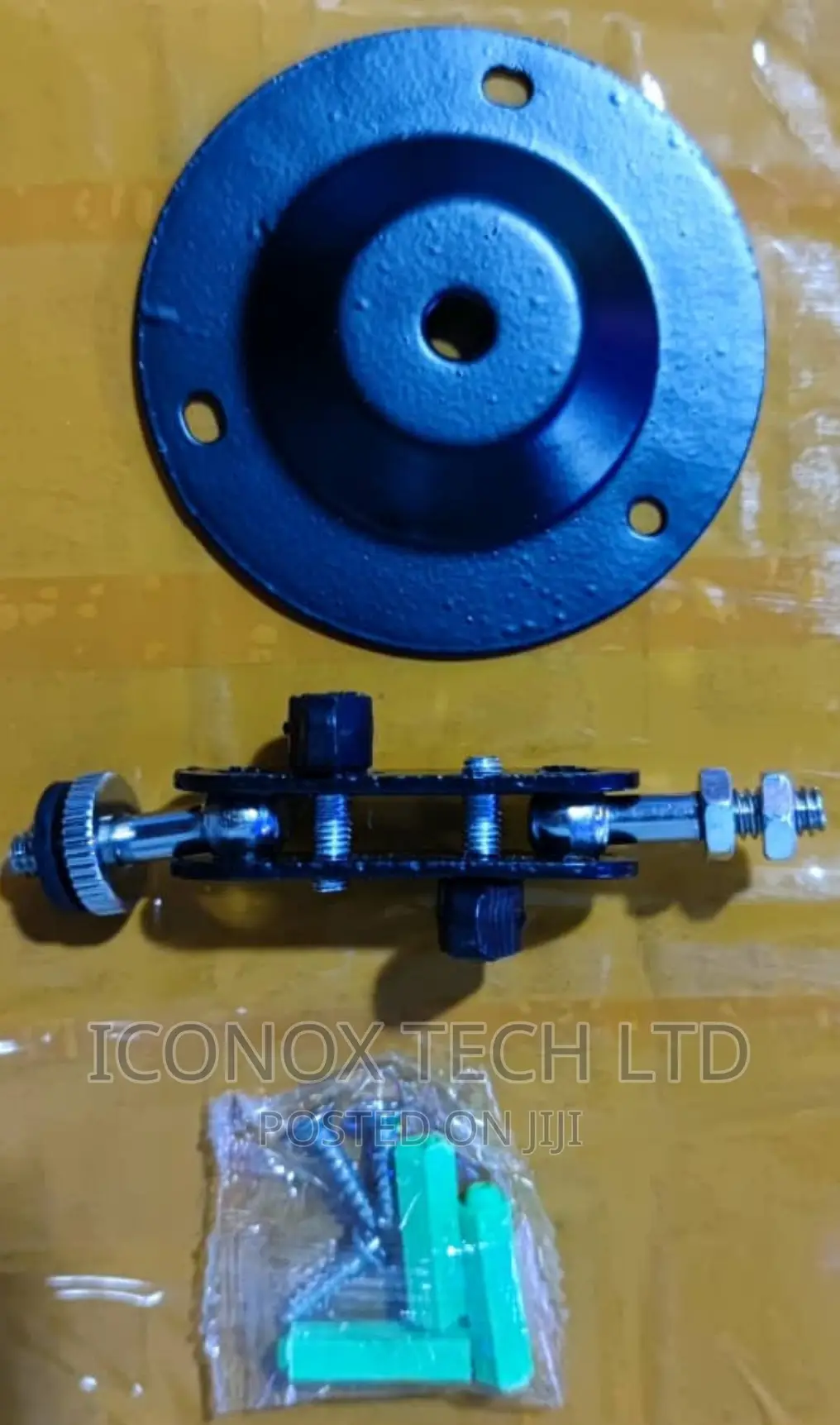 Wall and Ceiling Mounting Bracket and Desk Stand for CCTV