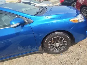 Toyota Corolla 2010 Blue