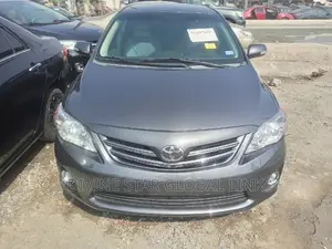 Toyota Corolla 2013 Gray