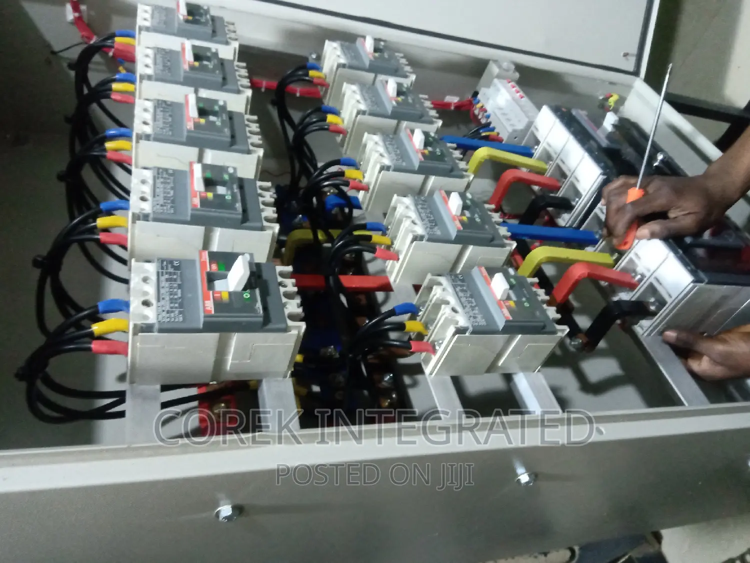ABB Manual Change Over With