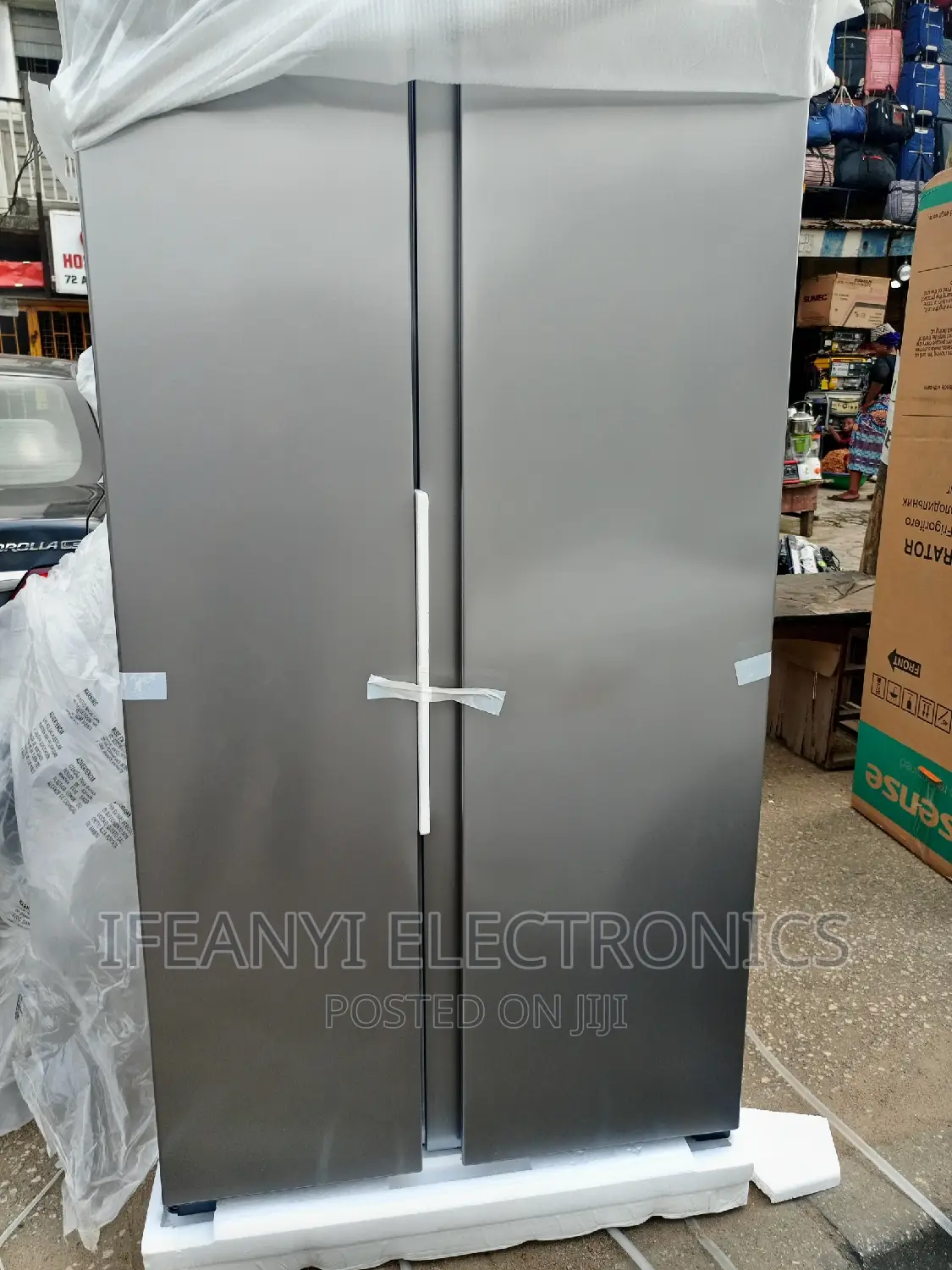 Hisense Side by Side Fridge 516lits