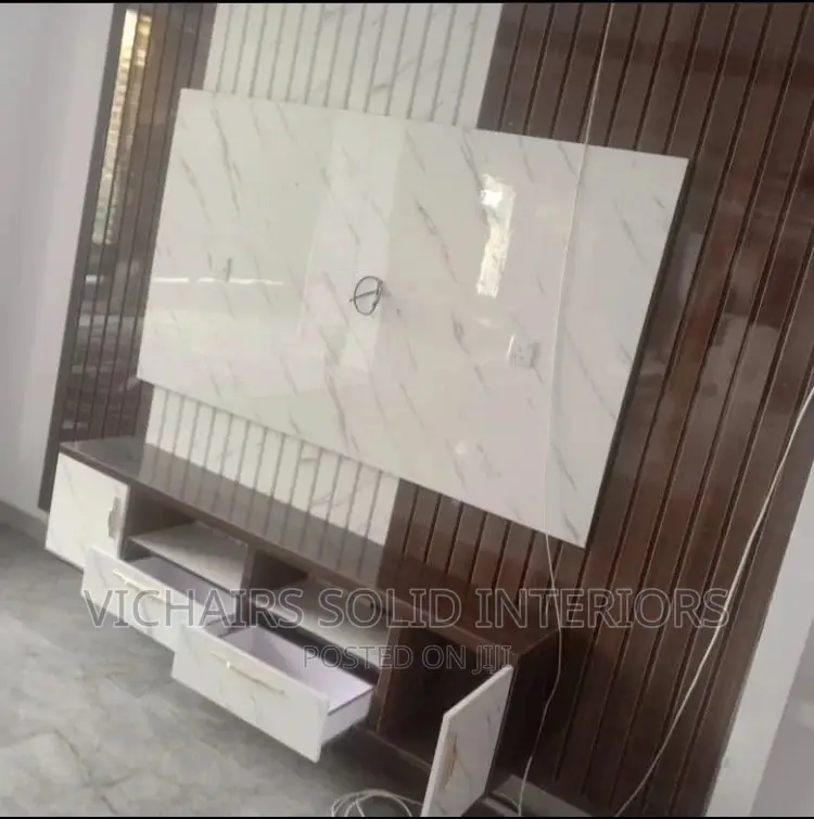 Tv Unit Available