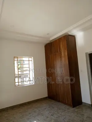 2bdrm Block of Flats in Durumi for rent