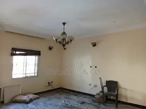 4bdrm Townhouse / Terrace in Durumi for rent