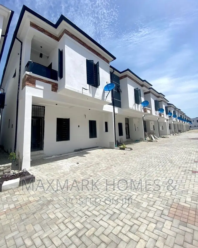 4bdrm Townhouse / Terrace in Vgc Extension, Lekki for rent