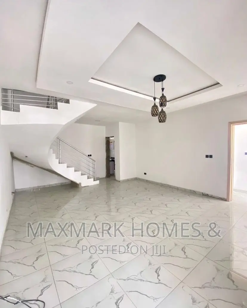 4bdrm Townhouse / Terrace in Vgc Extension, Lekki for rent