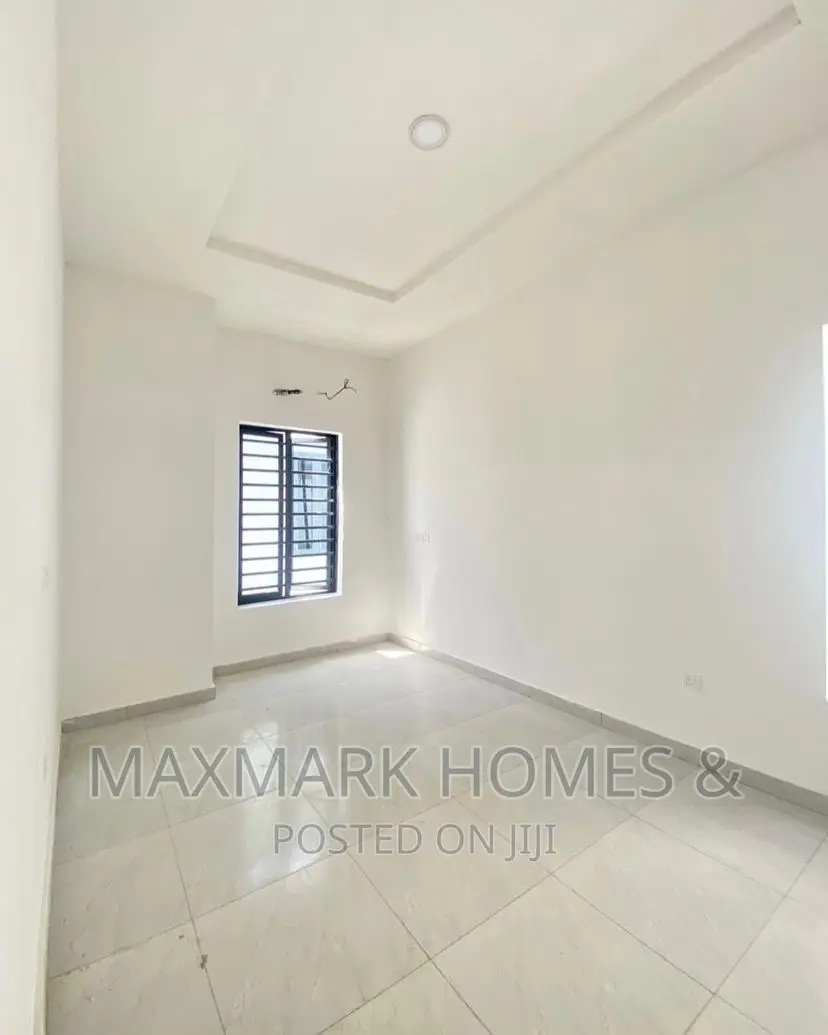 4bdrm Townhouse / Terrace in Vgc Extension, Lekki for rent