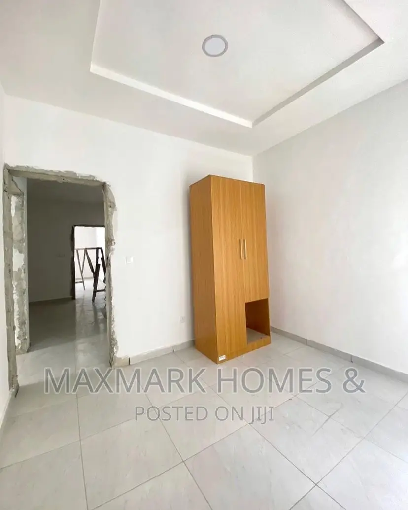 4bdrm Townhouse / Terrace in Vgc Extension, Lekki for rent