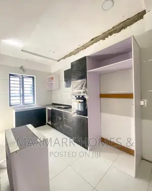 4bdrm Townhouse / Terrace in Vgc Extension, Lekki for rent