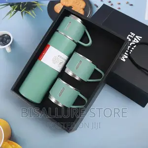 Portable Stainless Steel Insulated Flask With 2 Covers