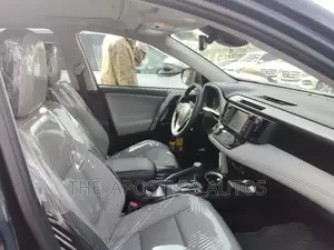 Toyota RAV4 2017 Blue