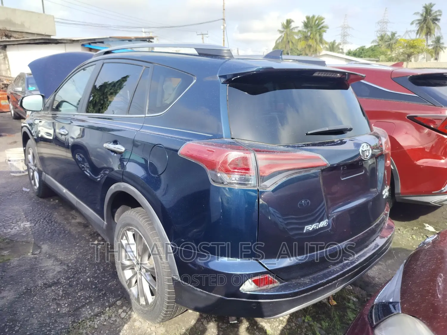 Toyota RAV4 2017 Blue