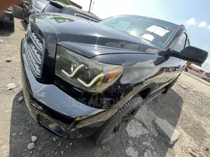 Toyota Sequoia 2013 Black