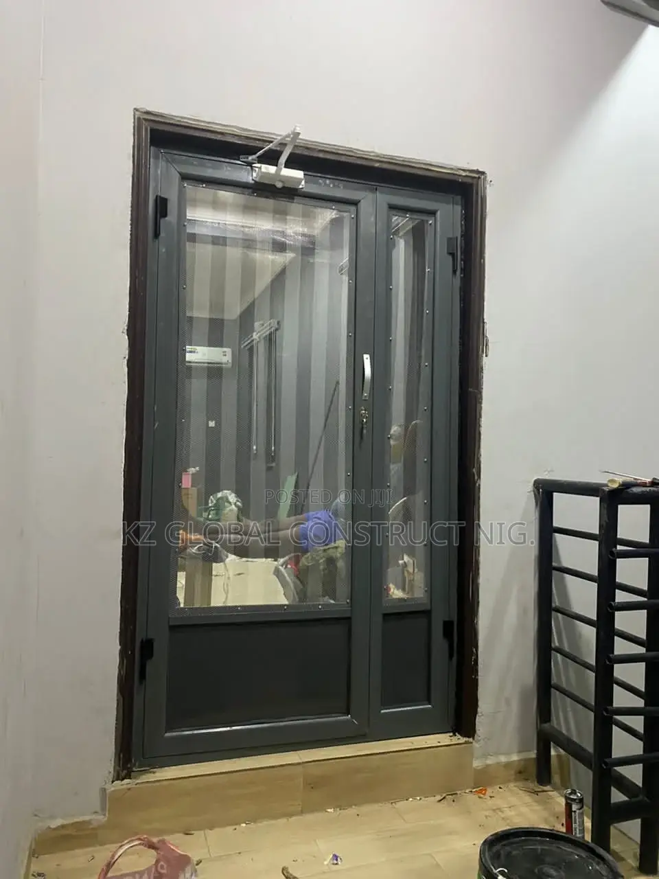 Double Leaves Hinge Door Net