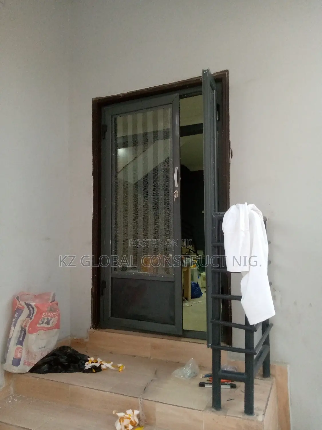 Double Leaves Hinge Door Net