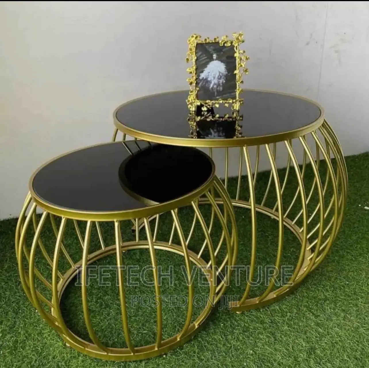 Dual Center Table