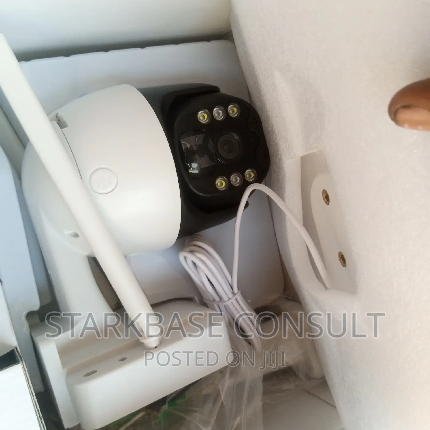 PTZ 360° Solar Camera