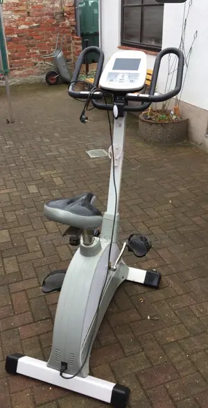 Commercial Stationary Bike (Electric)