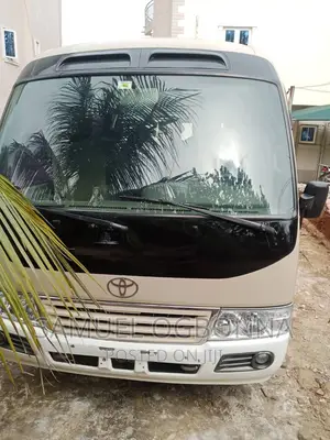 Toyota Coaster 2014 White