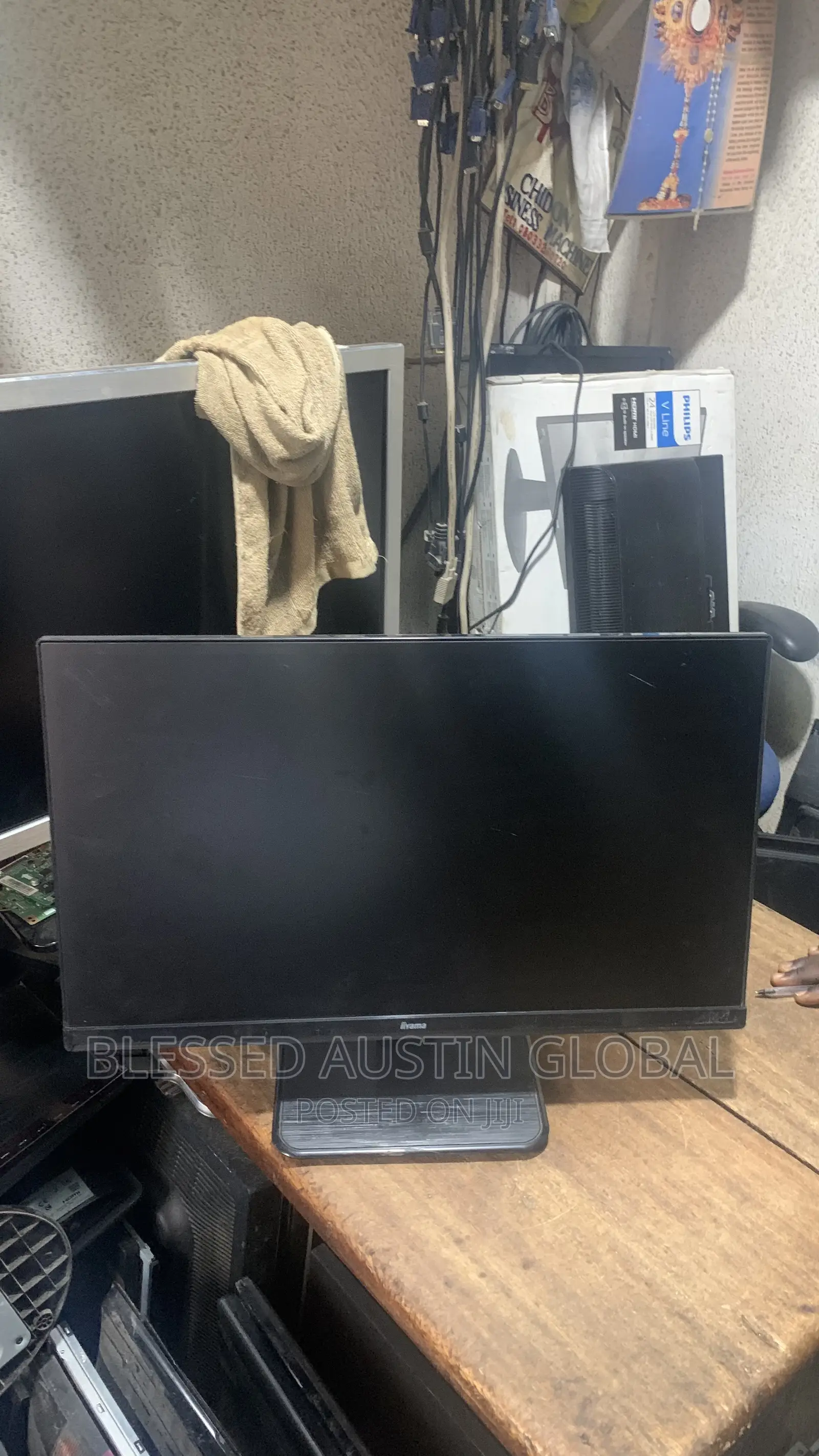 23” Inches Frameless Monitor