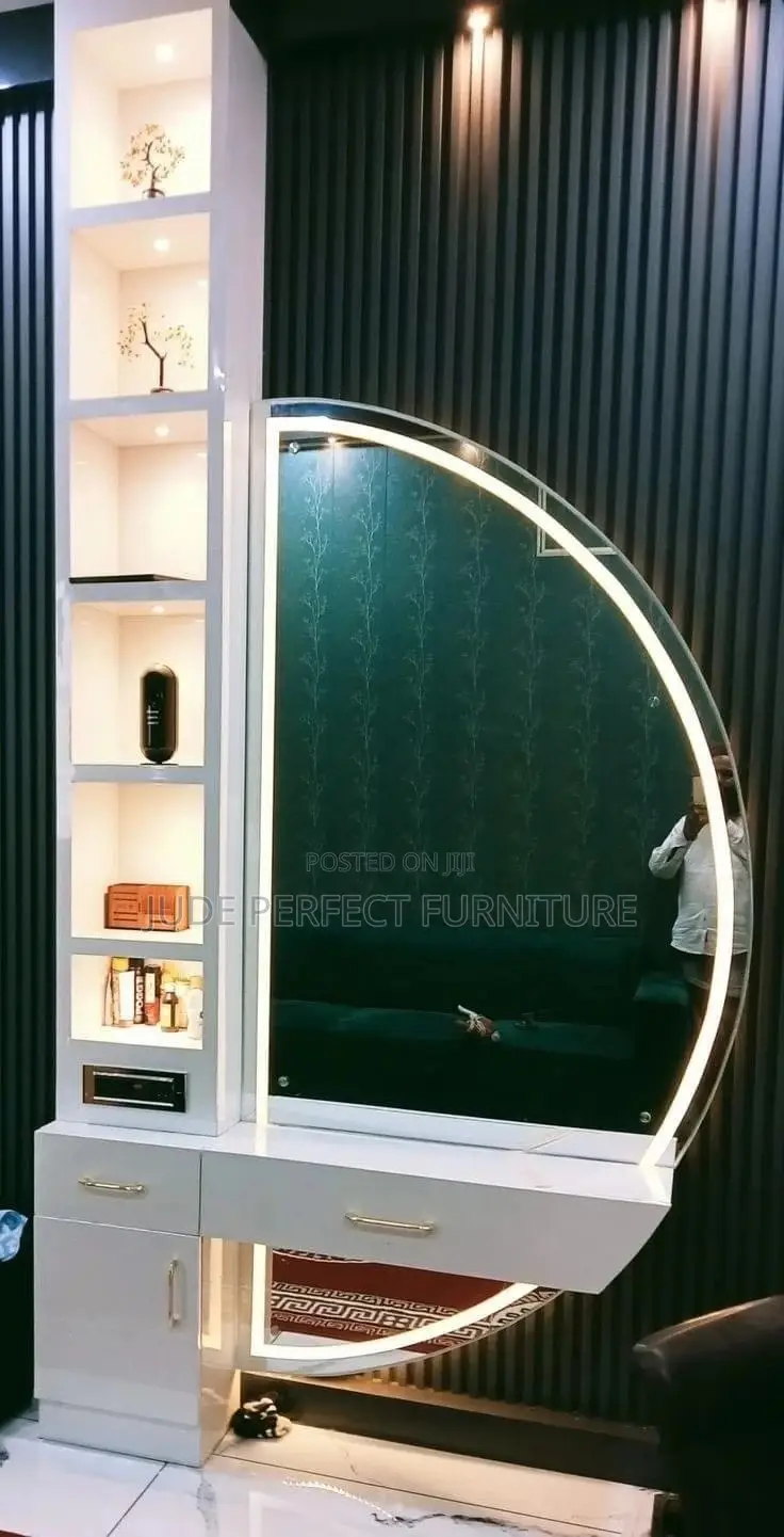 Quality Dressing Mirror