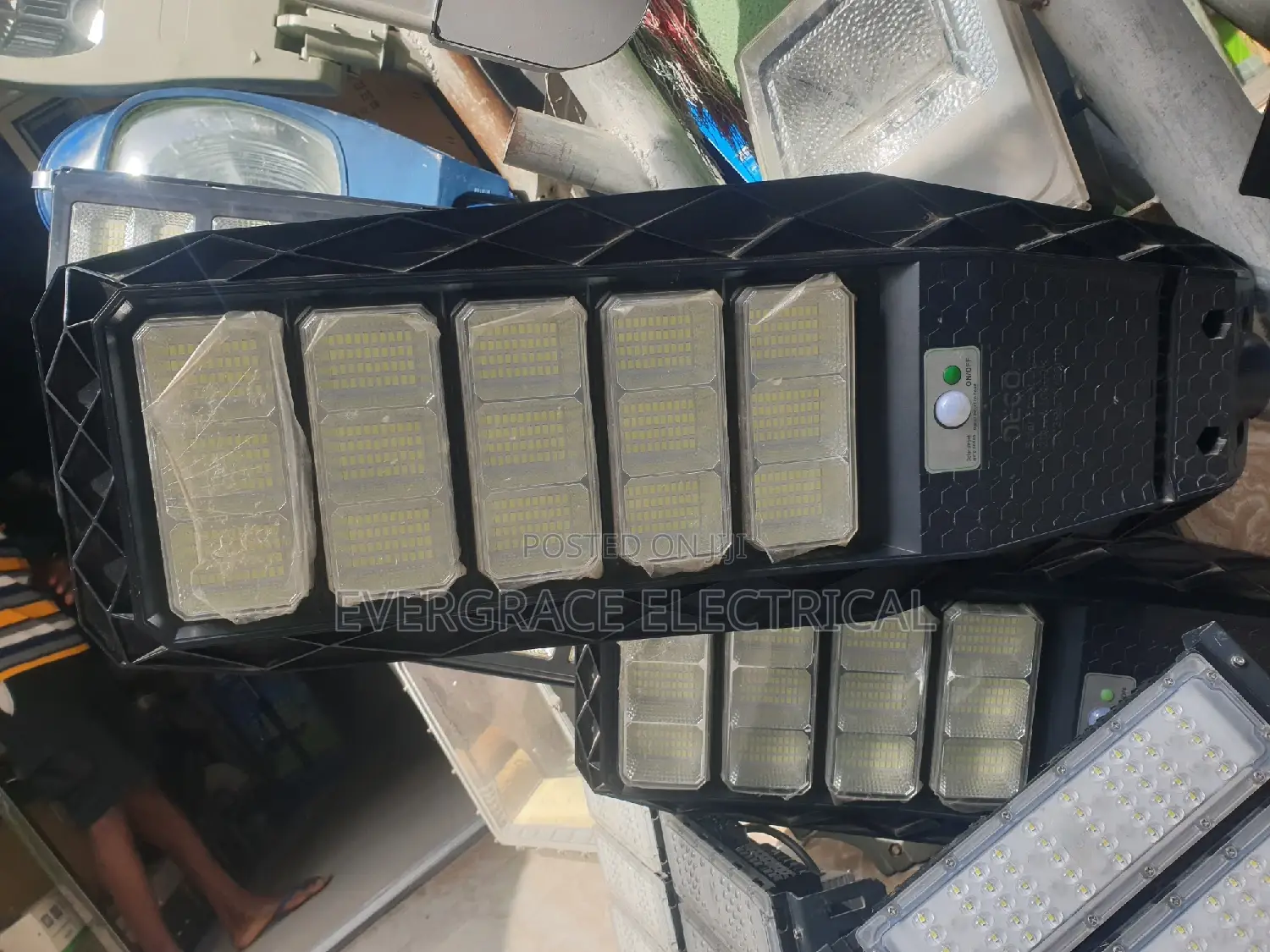 Solar Streetlights Available Canadian
