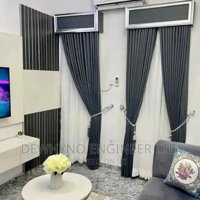 Royal Curtains
