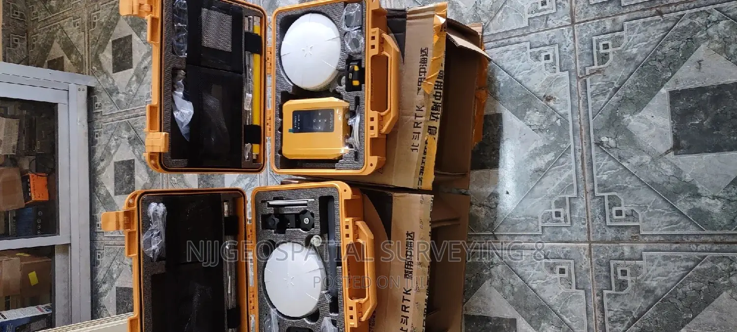 Hi-Target A8 Plus GNSS Receiver With Accessories