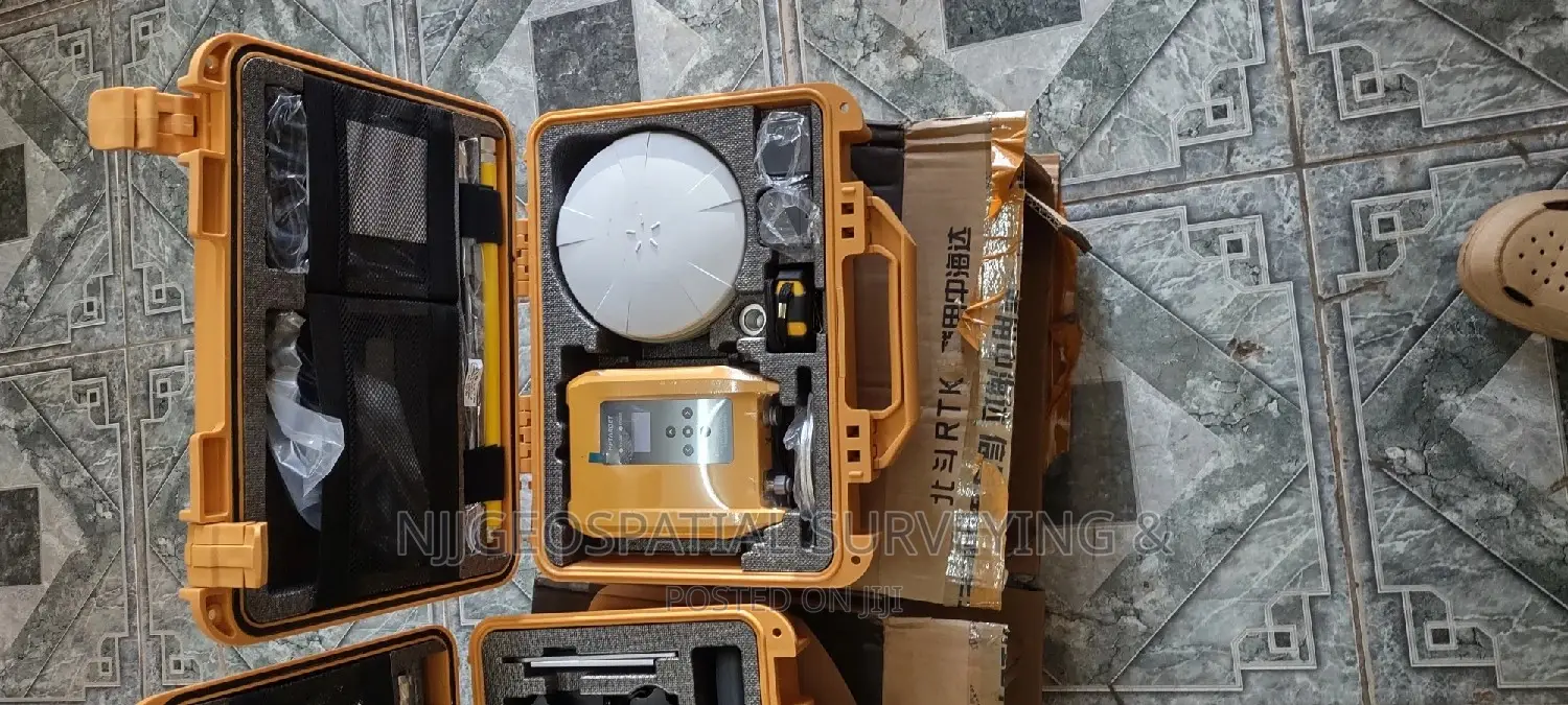 Hi-Target A8 Plus GNSS Receiver With Accessories