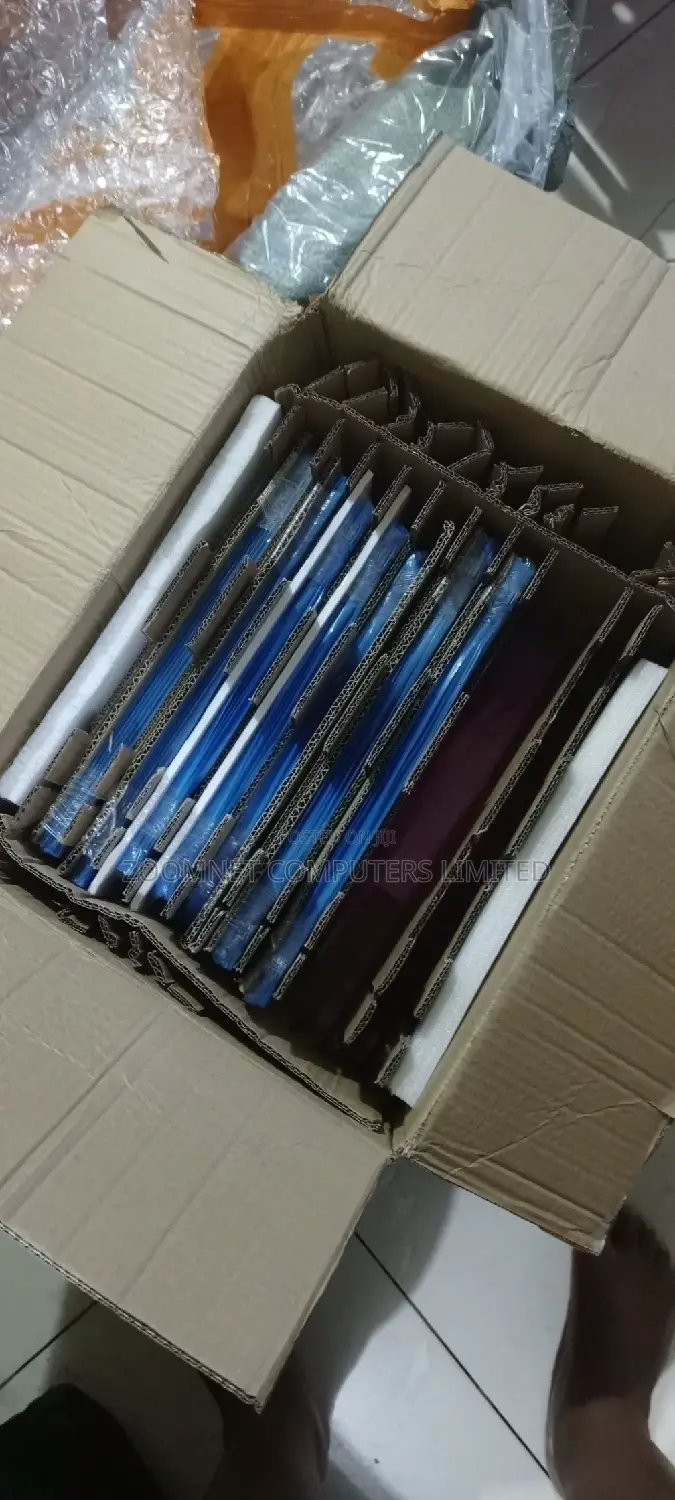 15.6 Inches Laptop Screen
