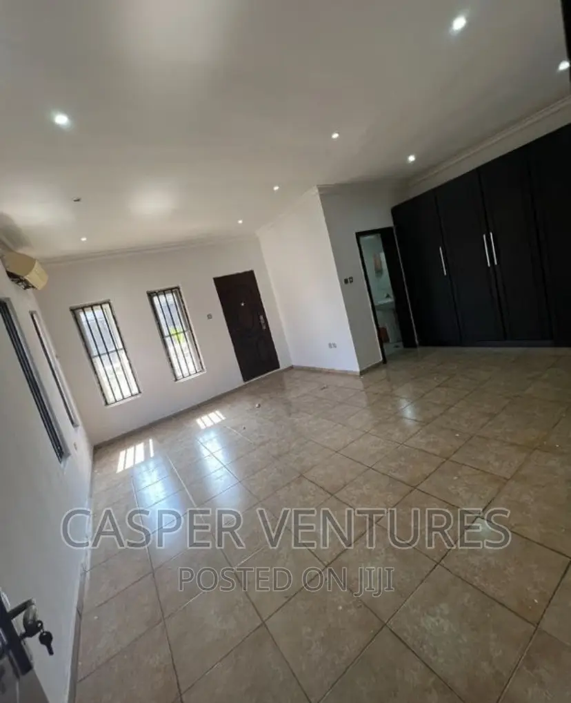 1bdrm Room & Parlour in Dillon, Agungi for rent