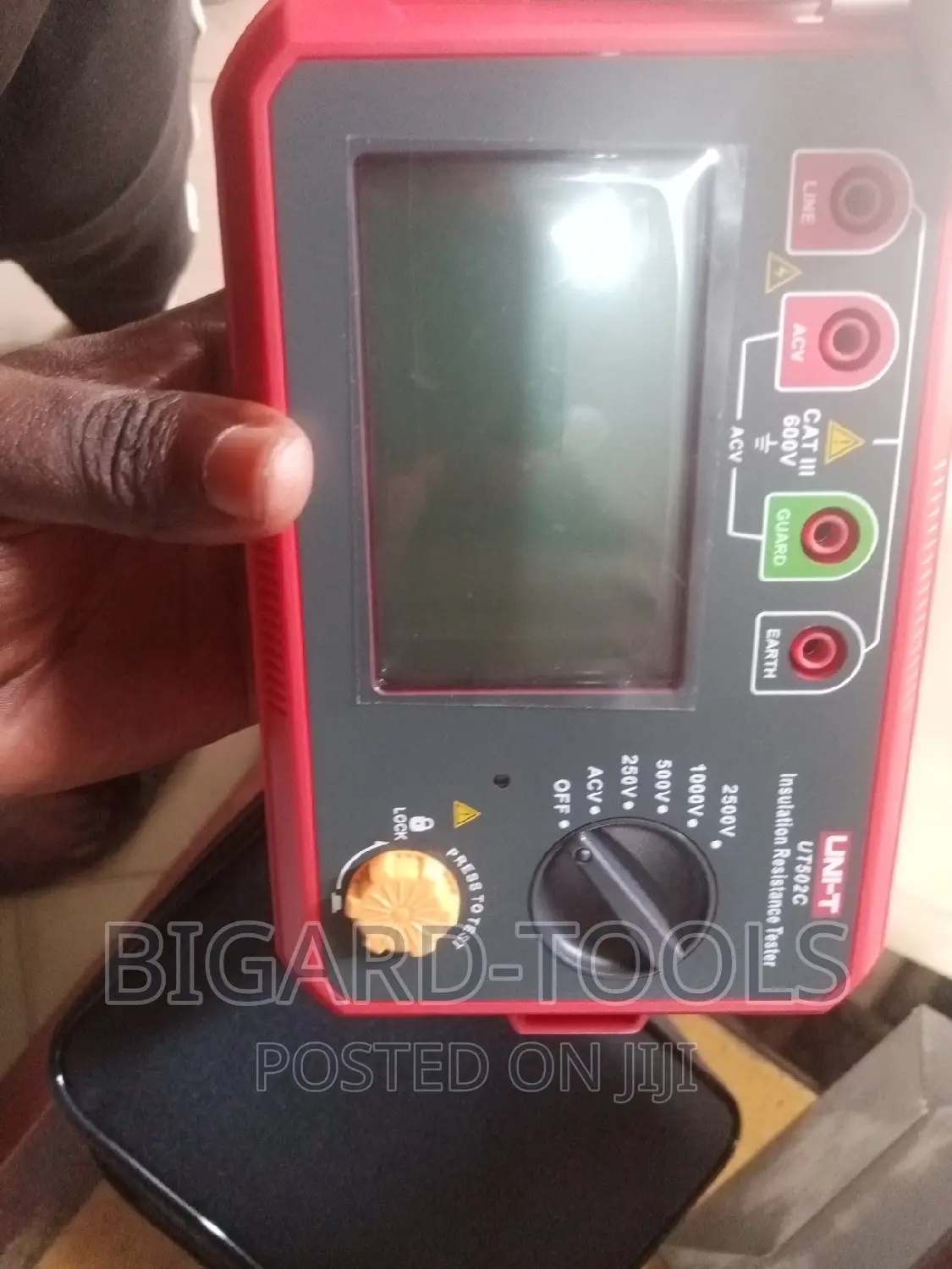 Insulation Resistance Tester (Ut502c)