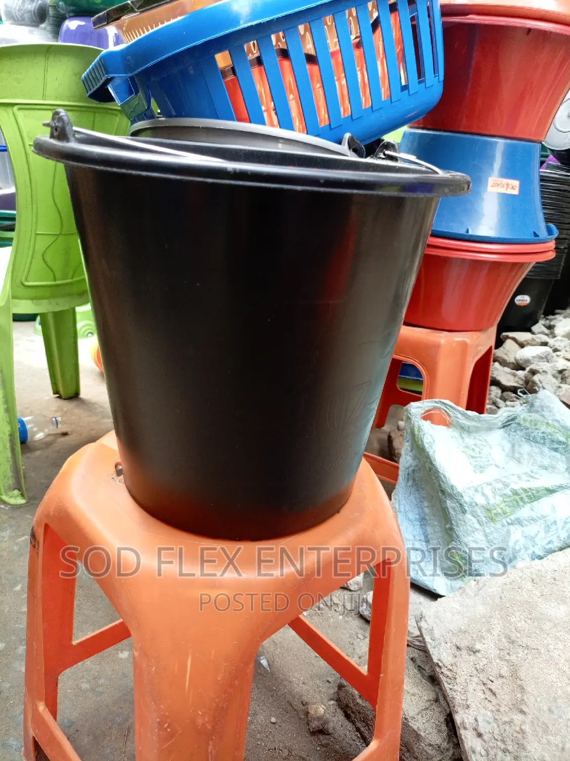 13 Liters Bathroom Bucket