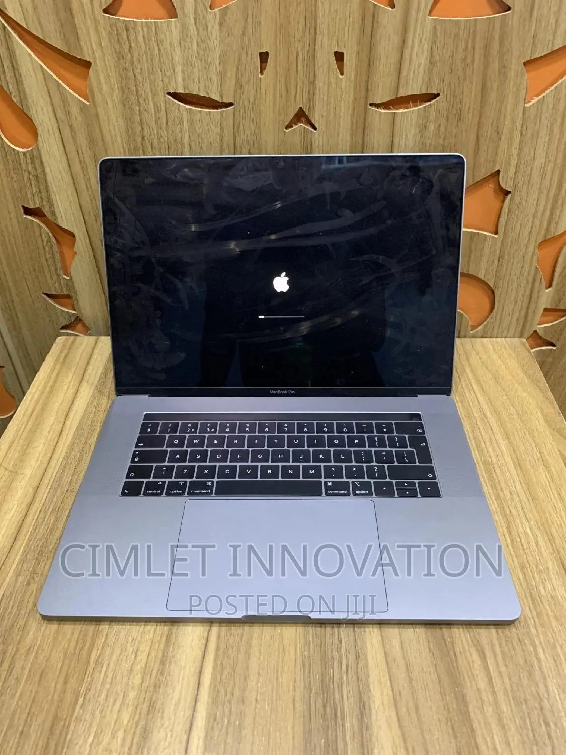 Laptop Apple MacBook 2018 16GB Intel Core I7 SSD 512GB