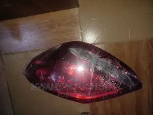 Back Light C300 2015/16