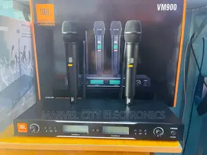 VM900 Wireless Microphone System