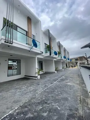 Furnished 4bdrm Duplex in Ikota for sale