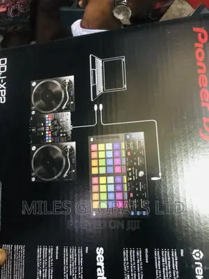 Pioneer DJ DJ Controller (Ddj-Xp2)