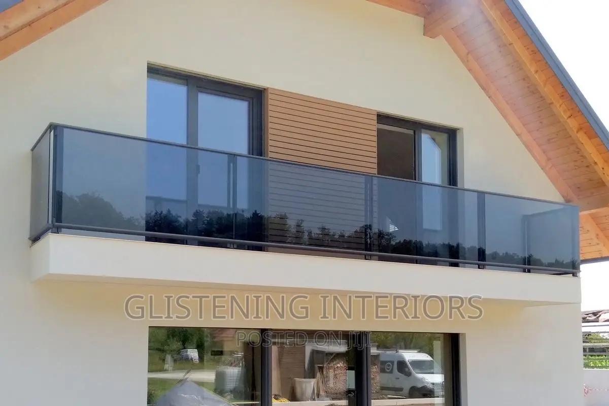 10mm Grey Glass Railing for Balcony U Channel