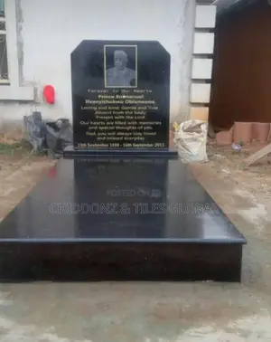 Marble Grave/Tomb