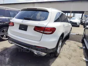 Mercedes-Benz GLC-Class 2017 White